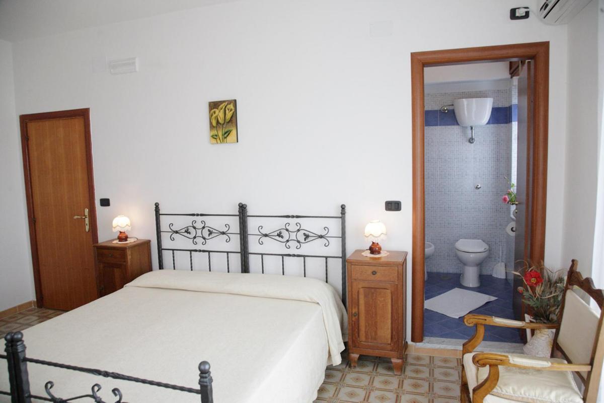 B&B La Porta Del Cilento 卡帕乔-帕埃斯图姆 外观 照片