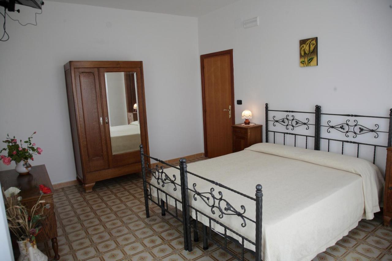 B&B La Porta Del Cilento 卡帕乔-帕埃斯图姆 外观 照片