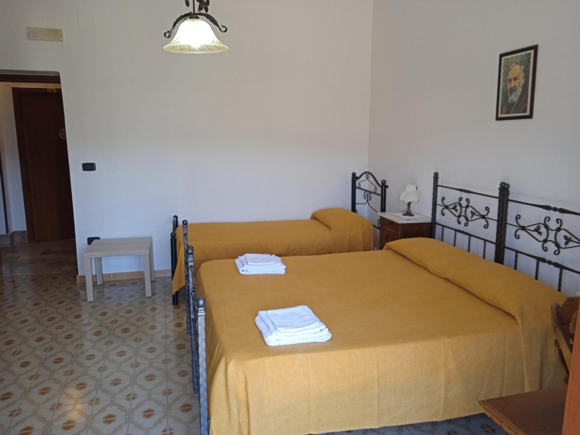 B&B La Porta Del Cilento 卡帕乔-帕埃斯图姆 外观 照片